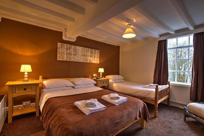 מלון Hilton House מראה חיצוני תמונה